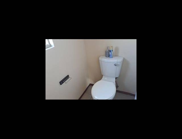 3 BEDROOM APARTMENT FOR SALE IN THERESAPARK